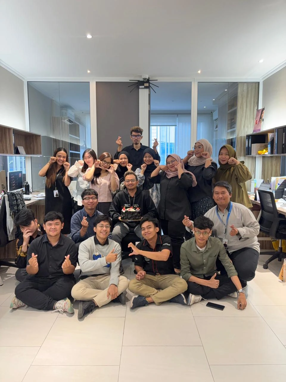 Karyawan marketing rantaeus cipta pesona